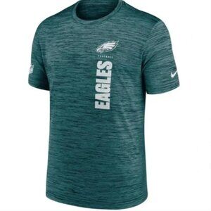 PHILADELPHIA EAGLES NIKE BOYS GREEN SIDELINE VELOCITY SHORT SLEEVE T SHIRT XL
